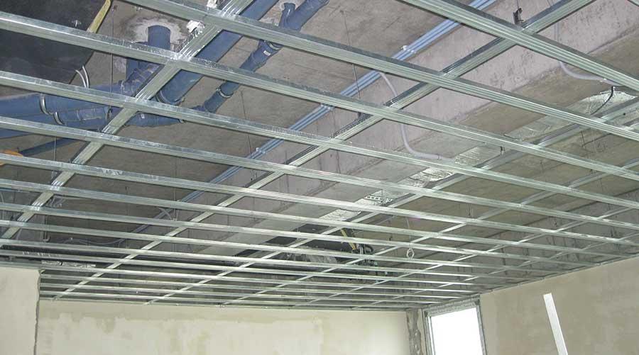 металлический каркас для подвесного потолка из профилей