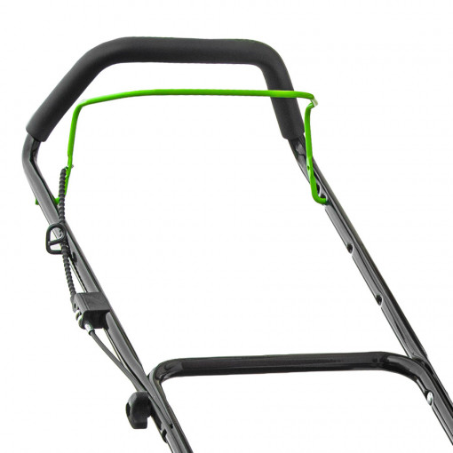 Газонокосилка бензиновая GARDMANN GML-405